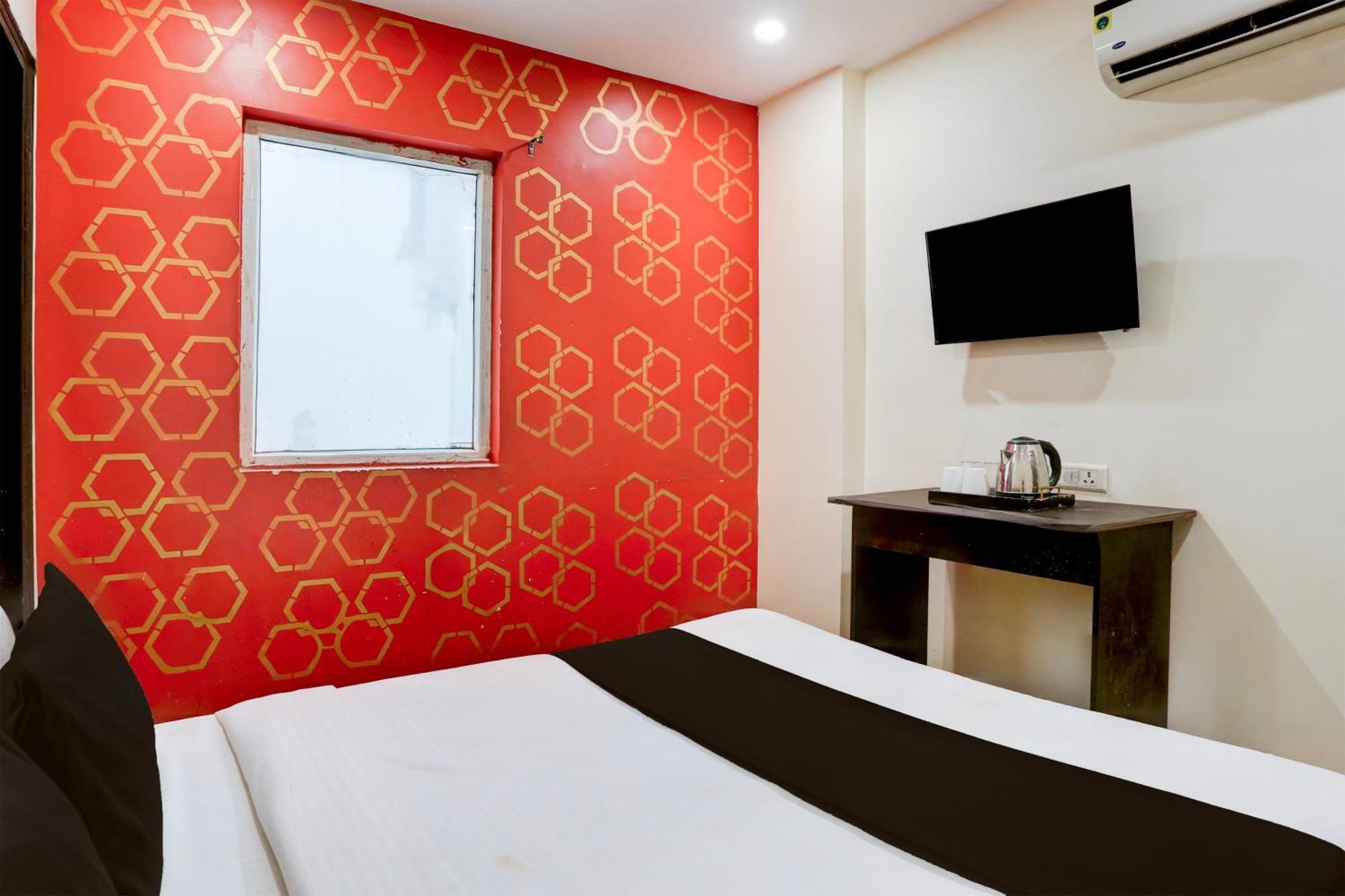 Super Hotel O S J Residency Delhi  Buitenkant foto