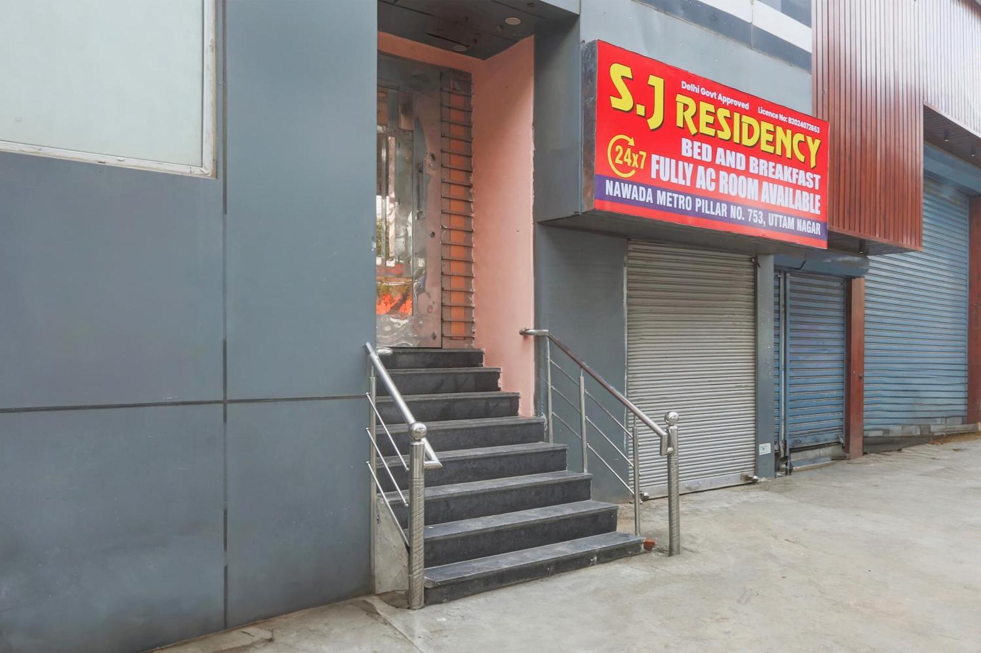 Super Hotel O S J Residency Delhi  Buitenkant foto